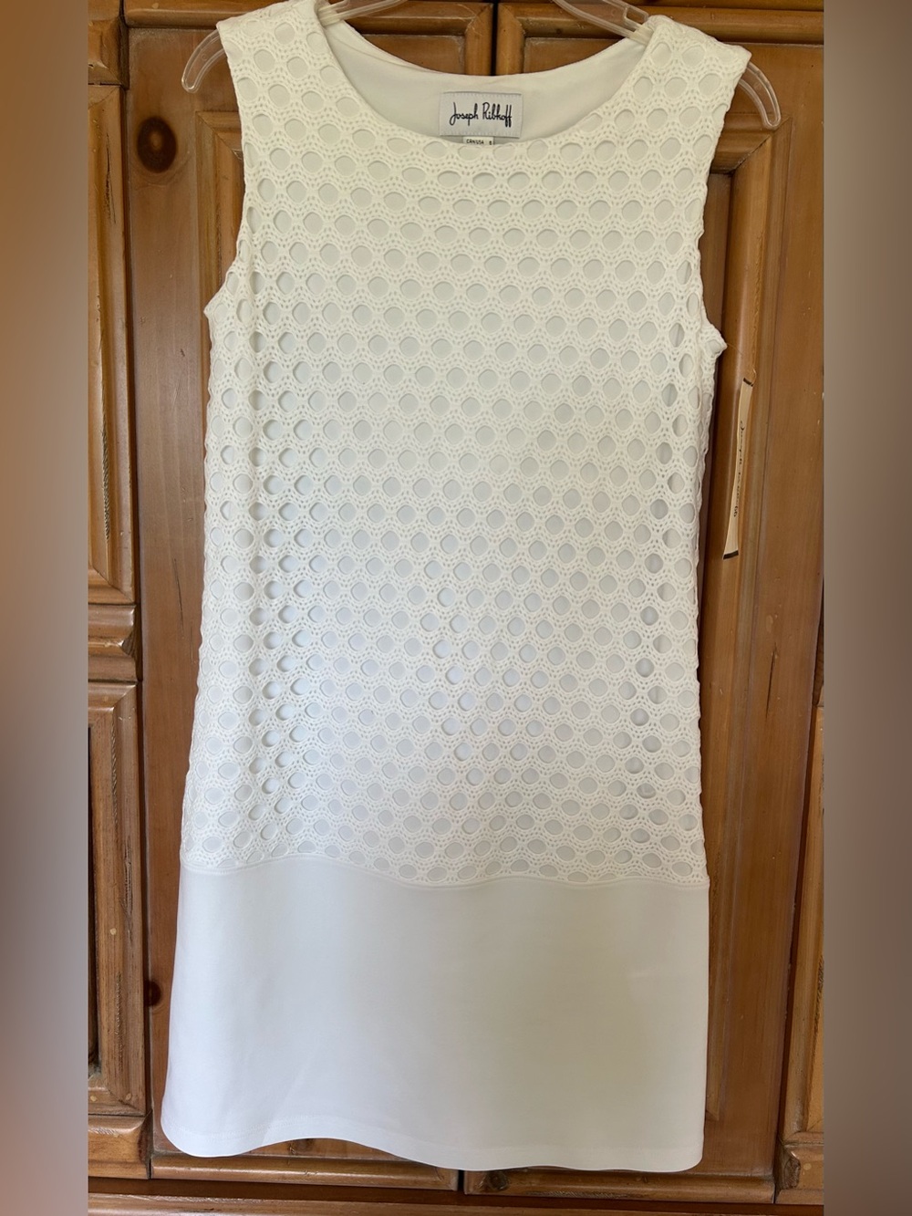 Joseph Ribkoff pretty white sleeveless sheath dress, NWT, size 6